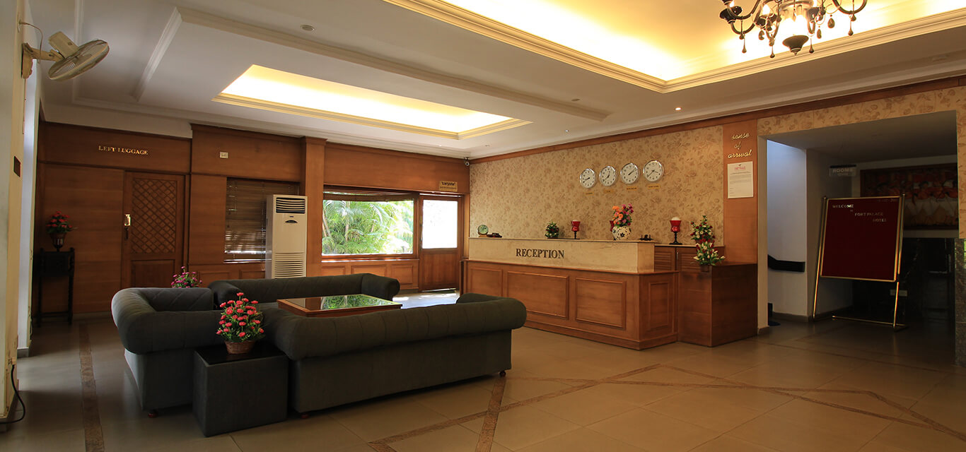 Hotel Fort Palace Banner