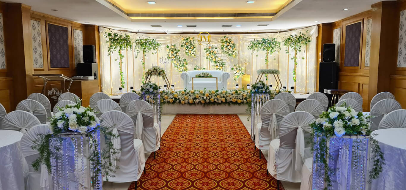 Hotel Fort Palace Banner